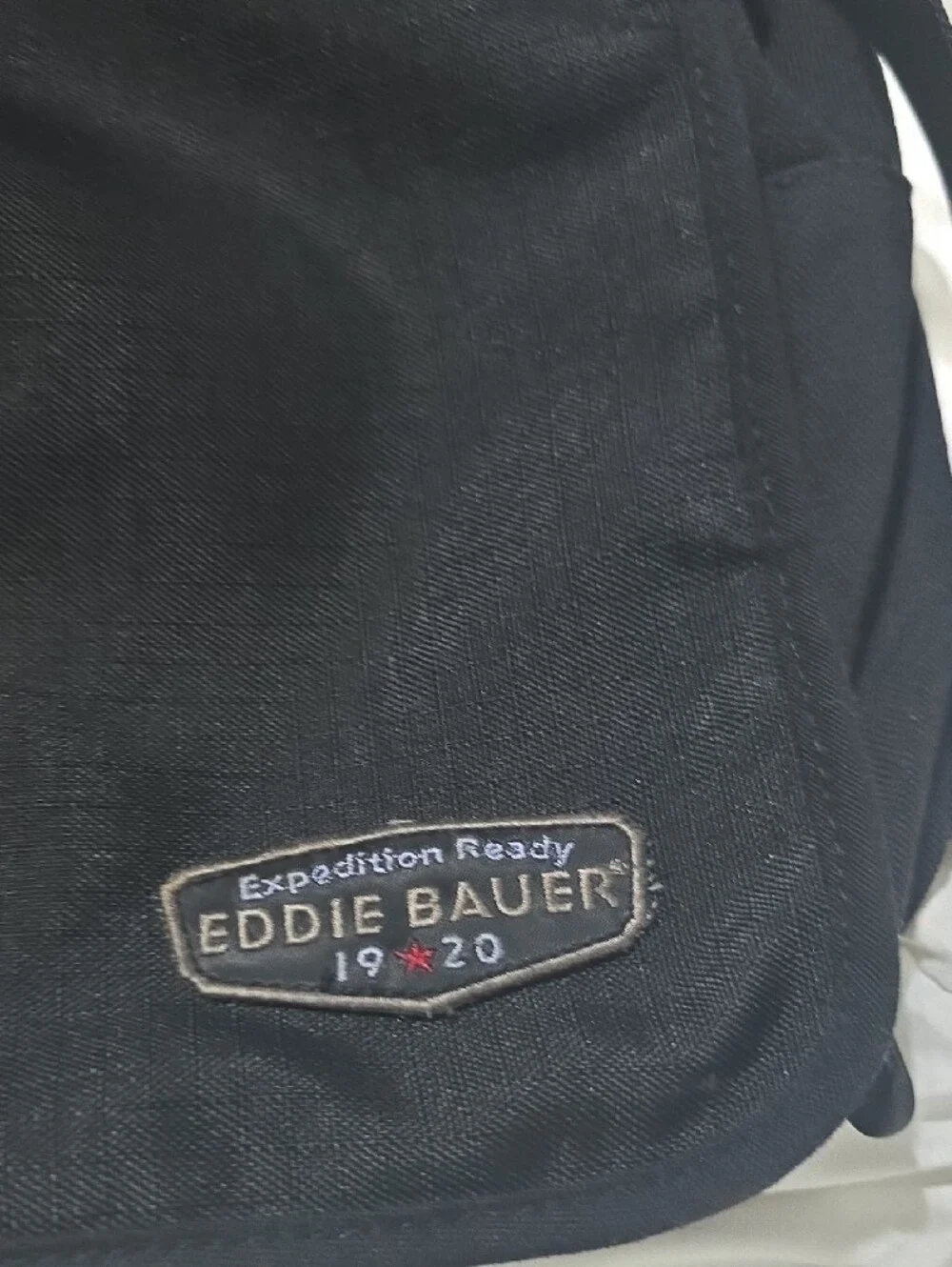 Eddie Bauer Black Men’s Sling Messenger Bag